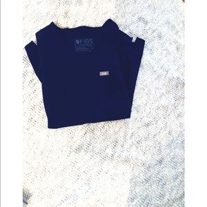 Women Figs Scrub Top